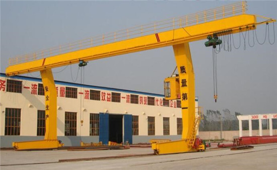 L型電動葫蘆門式起重機